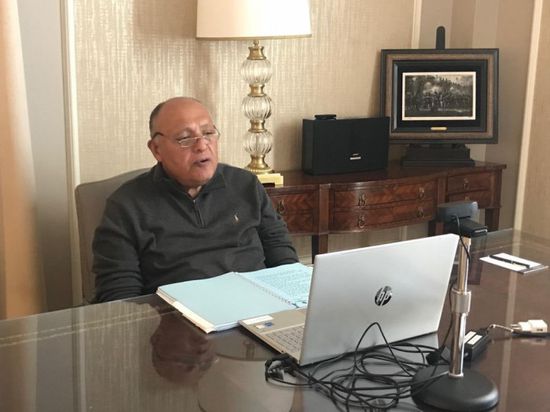  وزير الخارجية المصري يواصل لقاءاته مع أعضاء الكونجرس الأمريكي