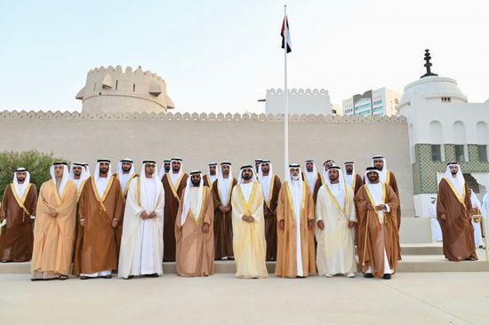  بن راشد يهنئ آل نهيان بزفاف حمدان بن محمد بن زايد