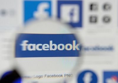 فيسبوك تدرس إلغاء السياسة والدين من معايير التوجيه الإعلاني