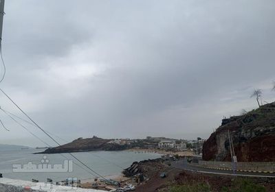 مصحوب برياح معتدلة.. طقس غائم على سقطرى