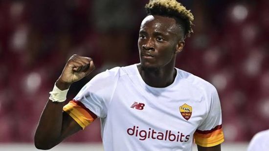 أبراهام: مورينيو طلب مني أن أكون "عدوانيا"