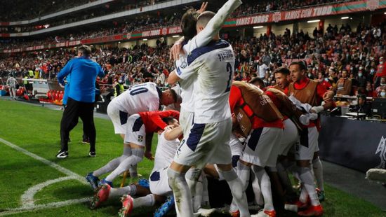  صربيا تتأهل لكأس العالم ورفاق رونالدو إلى الملحق