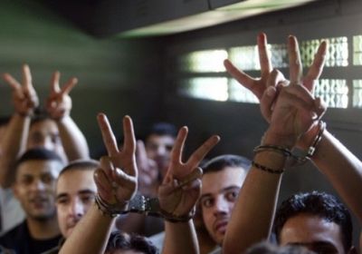 فلسطين تناشد المجتمع الدولي لإنقاذ الأسرى بسجون إسرائيل