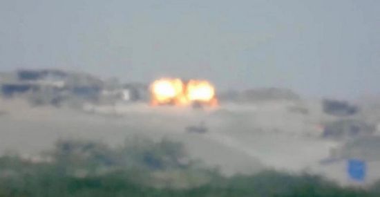 مصرع 20 مسلحًا حوثيًا في قصف شمال حيس