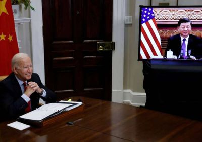 الرئيس الصيني لـنظيره الأمريكي: مستعد للتعاون معك