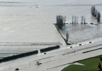 كندا تتعهد بمساعدة مقاطعة بريتش كولومبيا أمام الفيضانات