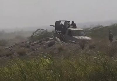 القوات المشتركة تطرد الحوثيين من مواقع استراتيجية بحيس