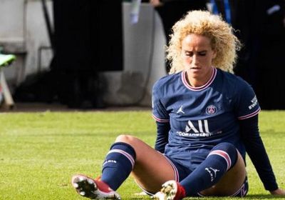 استبعاد خيرة حمراوي من منتخب فرنسا بعد حادث الاعتداء وعلاقتها بأبيدال