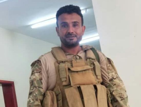 الشاب ناصر ينضم لشهداء تفجير محيط مطار عدن