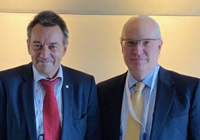 ليندركينج وماورير يبحثان وقف العدوان الحوثي على مأرب