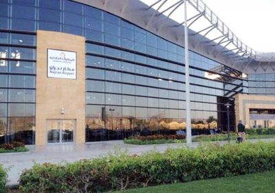 اعتراض مسيرة حوثية استهدفت مطار نجران.. وتناثر شظاياها