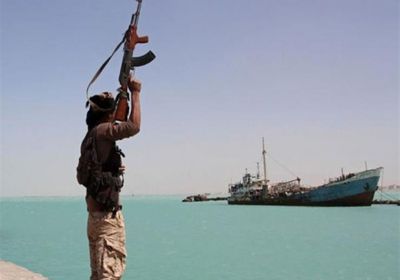 التحالف يؤمن ملاحة الإقليم وينزع إرهاب الحوثي "تحت الماء"