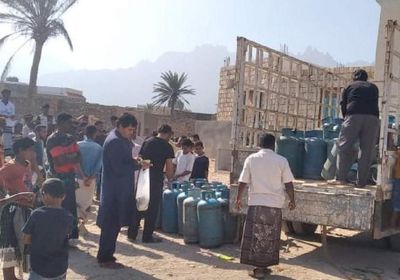 من خليفة الإنسانية.. توزيع 240 أسطوانة غاز بحديبو