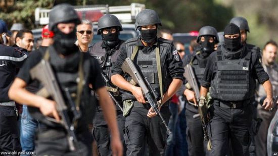 الجزائر تنجح في تفكيك شبكة لتهريب المهاجرين غير الشرعيين