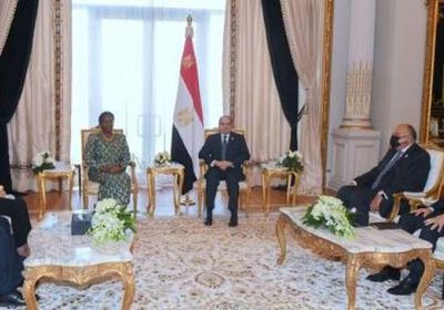  السيسي: نتطلع للتعاون الوثيق مع سكرتارية الكوميسا