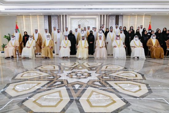  هزاع بن زايد: الحياة البرلمانية الإماراتية تتقدم بخطى حثيثة