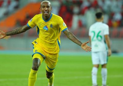 تاليسكا يعيد النصر لمسار الانتصارات بثنائية في الأهلي