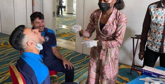 مسحة كورونا لبعثة بيراميدز قبل مباراة مانياما