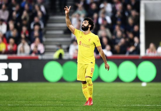 رئيس "فيفا": محمد صلاح هو الأفضل في العالم