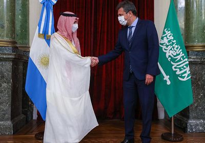  تفاصيل لقاء وزير الخارجية السعودي مع رئيس مجلس النواب الأرجنتيني