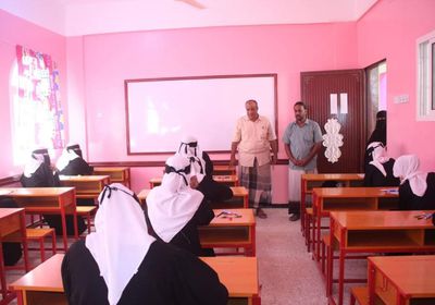 بدء امتحانات الفصل الدراسي الأول في الشحر