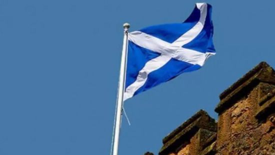 رئيسة وزراء اسكتلندا تدعو المواطنين للحذر من متحور "أوميكرون"