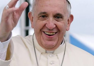  البابا فرانسيس يحث العالم على مساعدة المهاجرين