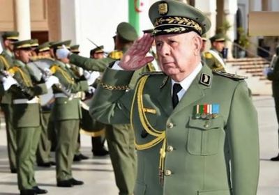  رئيس أركان الجيش الجزائري يبدأ زيارة إلى مصر