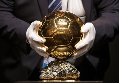 تعرف على موعد تسليم وحفل الكرة الذهبية 2021