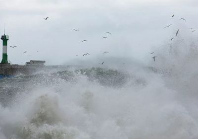  العاصفة في تركيا.. مصرع شخصين إثر انهيار سقف