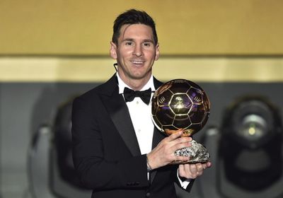  كل ما تريد معرفته عن حفل الكرة الذهبية 2021 اليوم: ميسي الأقرب وليفا متفائل