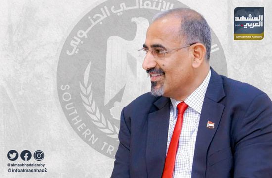 الرئيس الزُبيدي يحذر من تفاقم مخاطر التنسيق الحوثي الإخواني