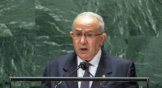  مباحثات جزائرية سنغالية بشأن القضايا الإفريقية