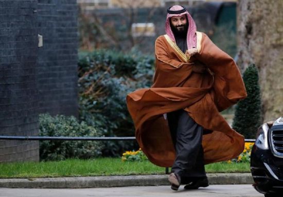 بلومبيرغ: ولي العهد السعودي يخطط لزيارة عُمان