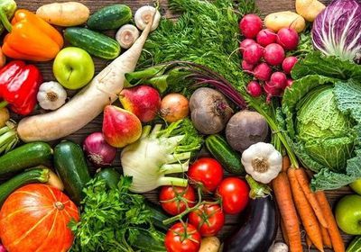 تحركات طفيفة في أسعار الخضروات والفواكه بعدن اليوم الخميس