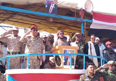عرض عسكري في سقطرى احتفالا بعيد الاستقلال