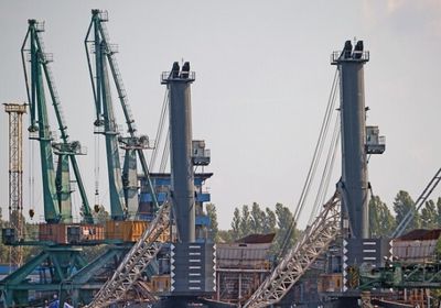 بولندا تحتجز سفينة شحن روسية