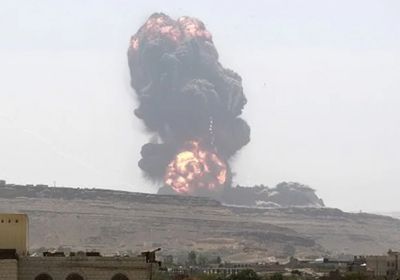 شهود عيان: 5 انفجارات بمعسكرات حوثية في صنعاء