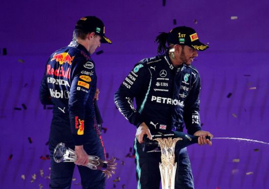 ماء الورد بدلًا من الشمبانيا في سباق جائزة السعودية الكبرى للفورمولا1