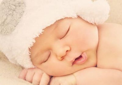 ما عدد ساعات نوم الرضيع الطبيعي؟.. إليكِ التفاصيل