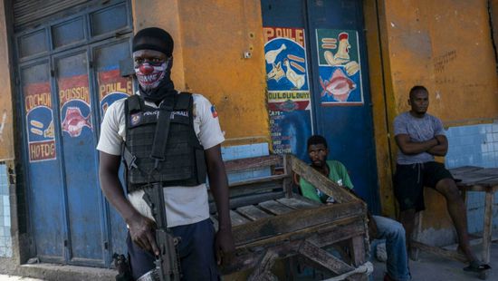 عصابة تفرج عن 3 رهائن جدد مختطفين في هايتي