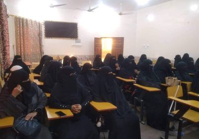 "نساء شبوة": السلطة الإخوانية تحرم المرأة من التعيينات