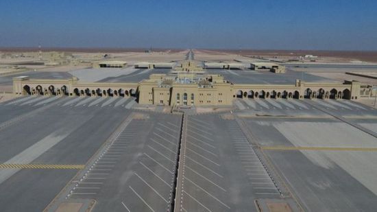كل ما تريد معرفته عن طريق السعودية عمان.. معجزة هندسية عبر الربع الخالي