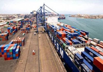 مصر: استئناف حركة الملاحة بميناء شرق بورسعيد
