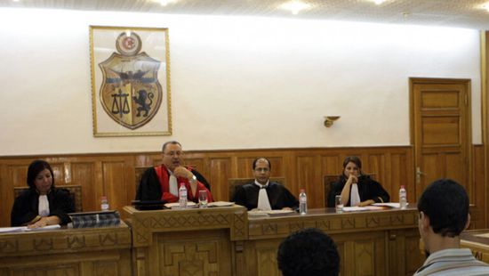 إحالة شقيق الرئيس التونسي الراحل إلى القضاء بسبب قضية فساد