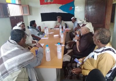 "انتقالي أحور" يخطط لحملة رقابية على التجار