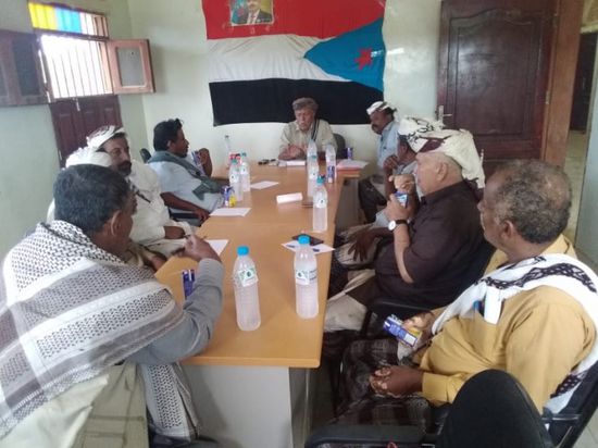 "انتقالي أحور" يخطط لحملة رقابية على التجار