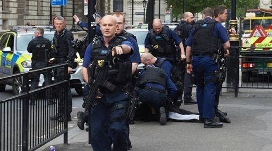  مقتل مسلح على يد الشرطة البريطانية في لندن