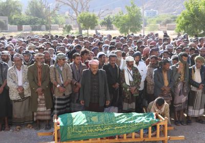 الصعيد تشيع الشهيد أبوبكر العولقي بدعوات للقصاص