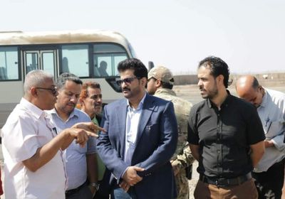 إصلاح خلل بإضاءة مدرج مطار العاصمة عدن